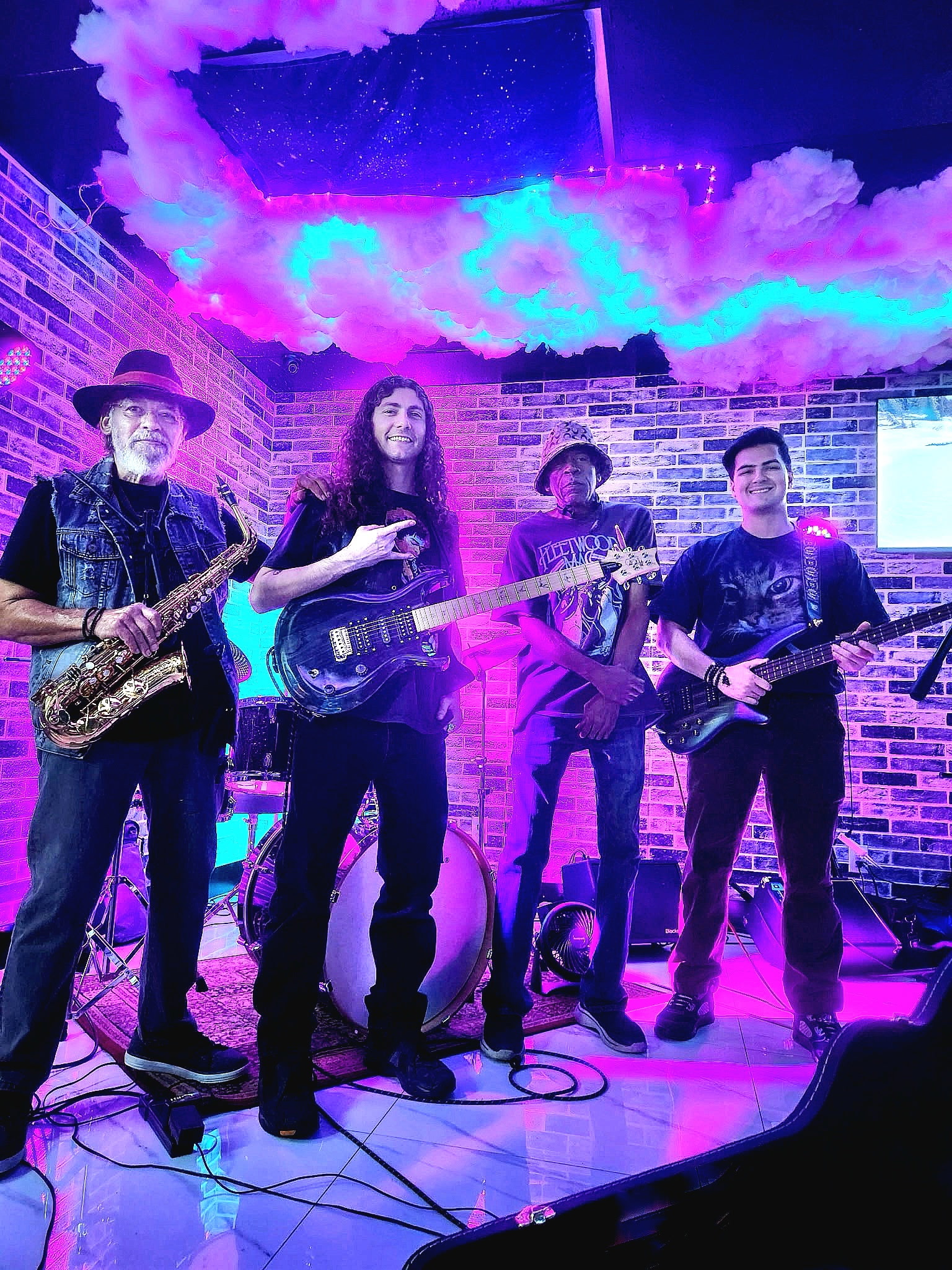 Good Rabbit live show